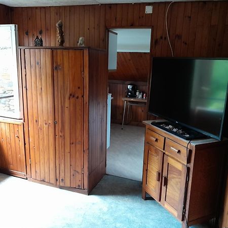 Le Petit Cele Studio Cosy En Bord De Riviere Figeac Exterior foto